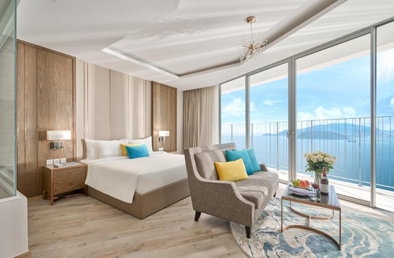 Panorama Beachfront Nha Trang Exterior foto